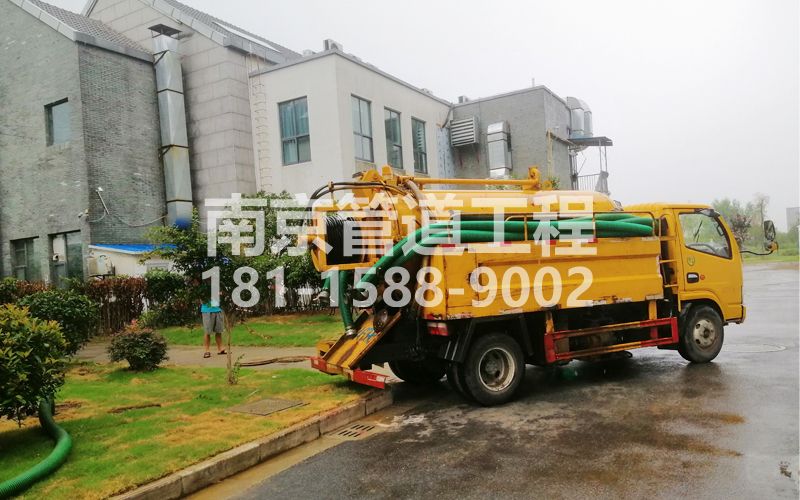 246西善桥小区化粪池清理