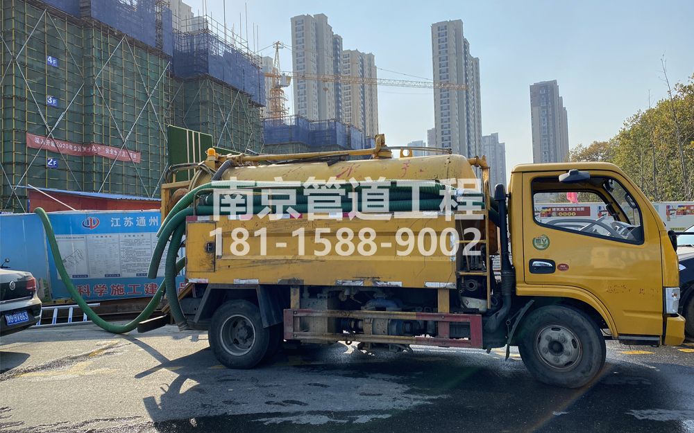 265西善桥建筑工地抽粪